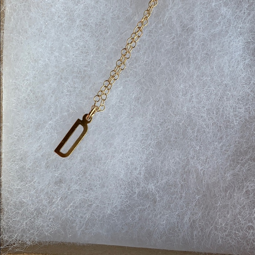 NEW farrah b Jewelry D Charm - Picture 2 of 2